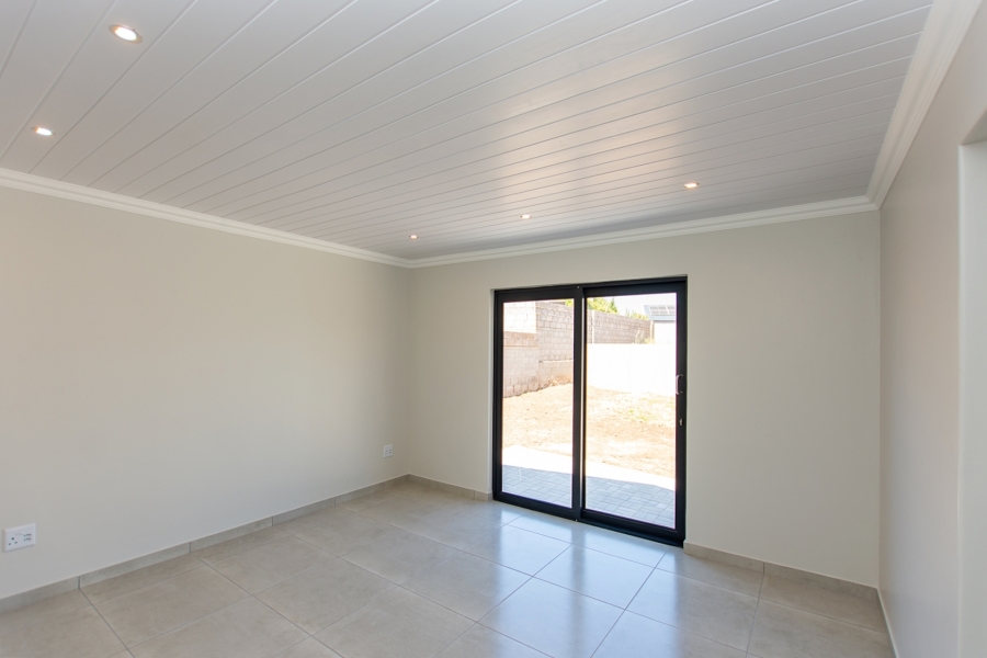 3 Bedroom Property for Sale in Vredenburg Western Cape
